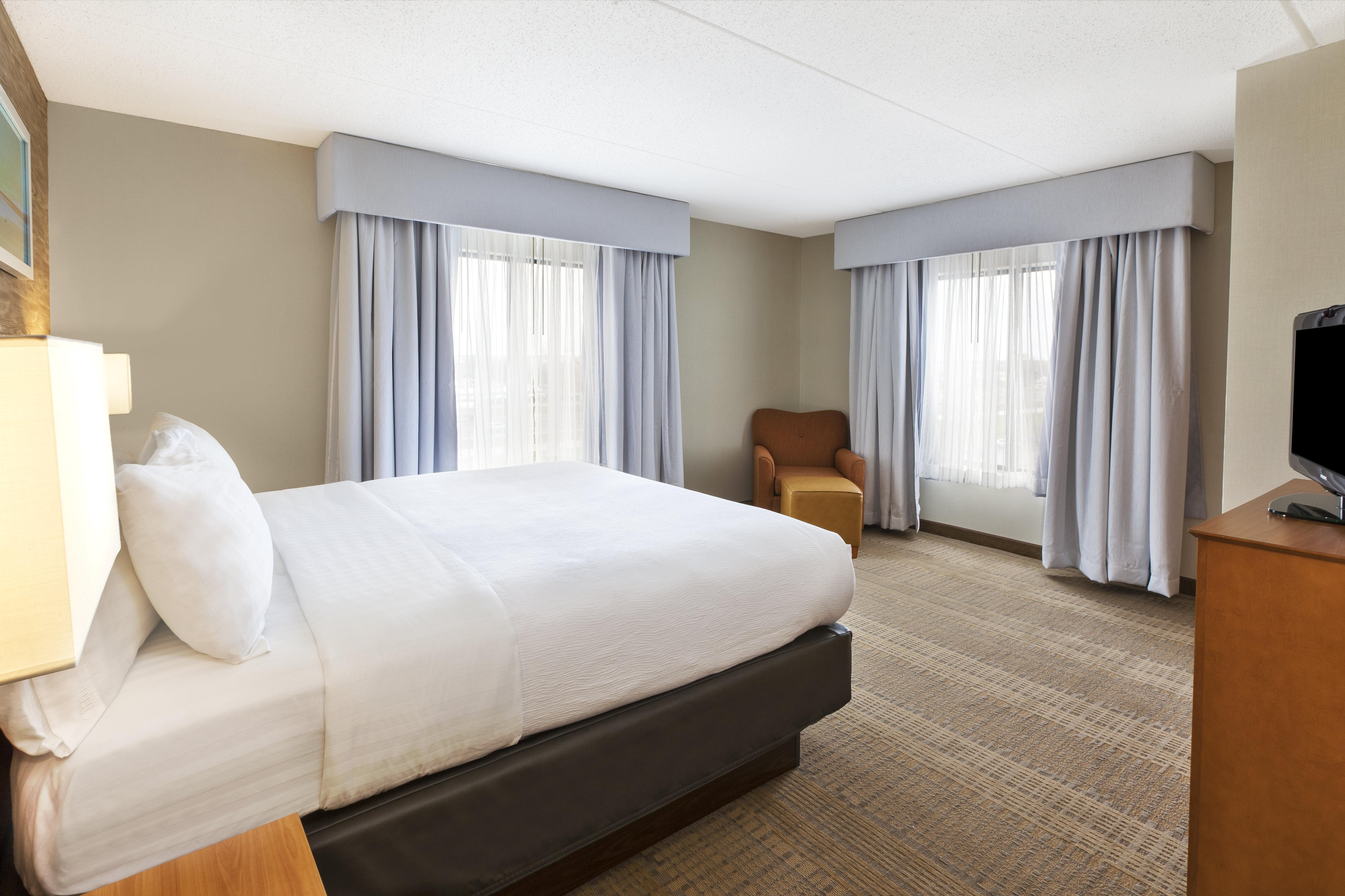 Holiday Inn & Suites Bolingbrook By Ihg Exterior foto